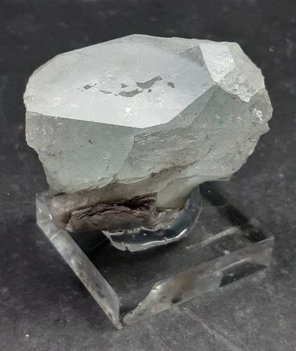 BERYL VAR. AQUAMARINE - CHINA  7 x 5.5 x 3 cm