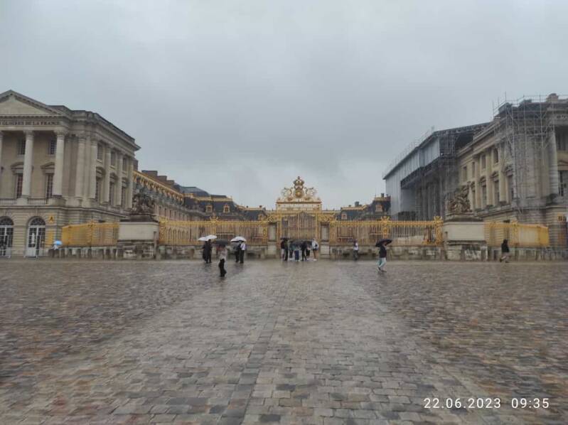 Versailles