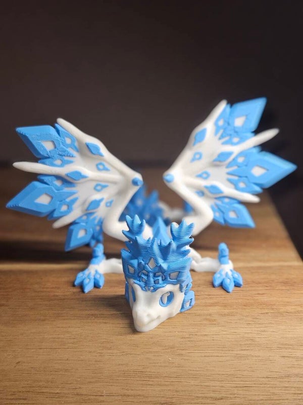 ❄️ Ice Snowflake Dragon – 26 cm – Winter Editie