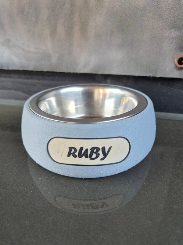 Gepersonaliseerde voer- en drinkbakjes voor hond of kat