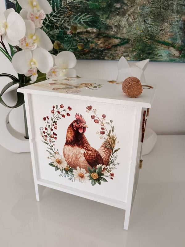 Armoire à oeufs "poule fleurie"