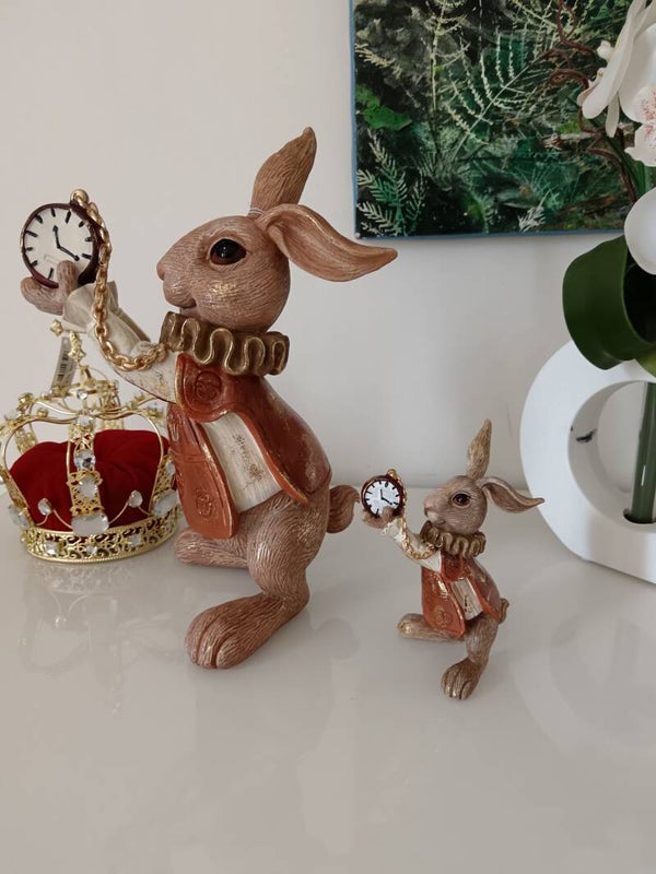 Petit lapin couleur bronze