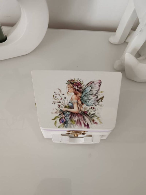 Petite boîte "Fée fleurie"