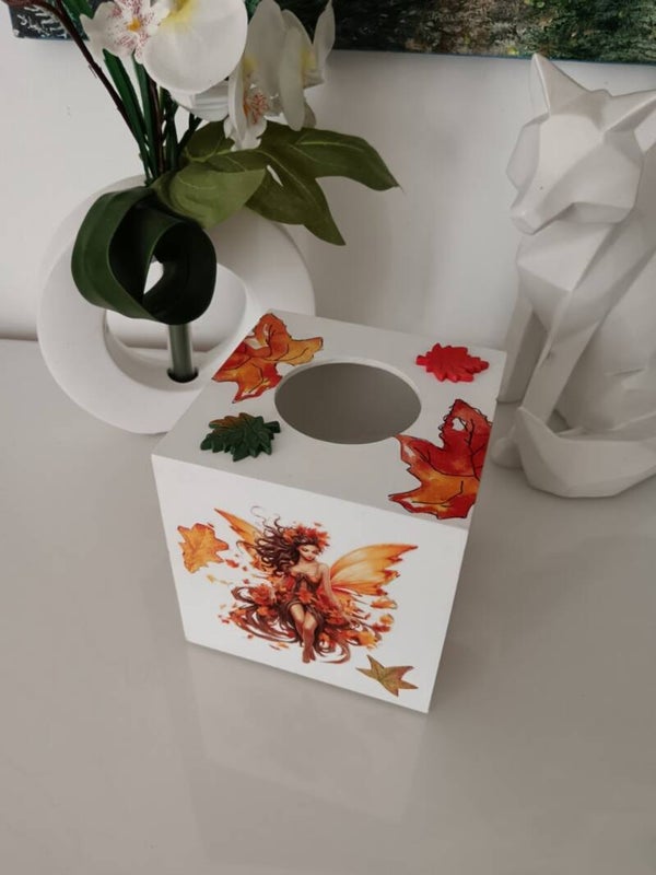 Boîte à mouchoirs carrée "Fée automnale"