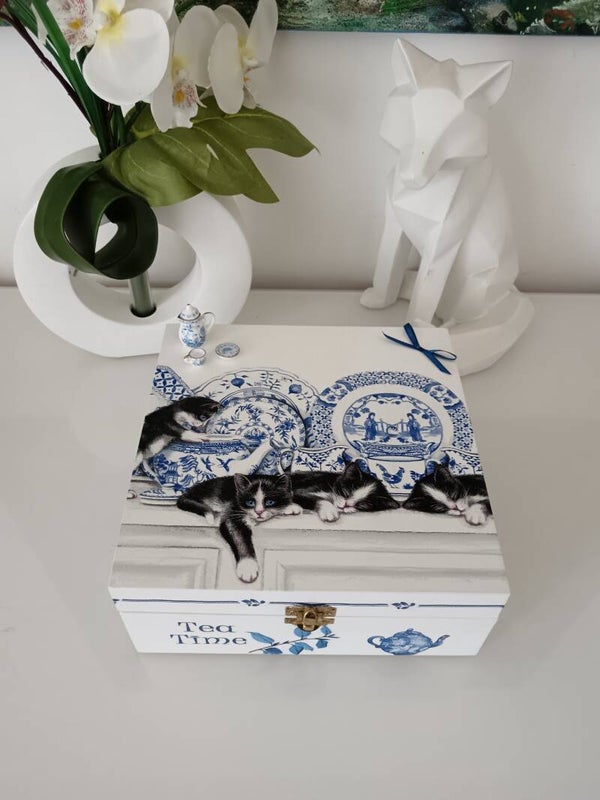 Boîte 6 compartiments "chats vintages"