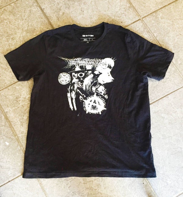 NEW PLAGUE TEE