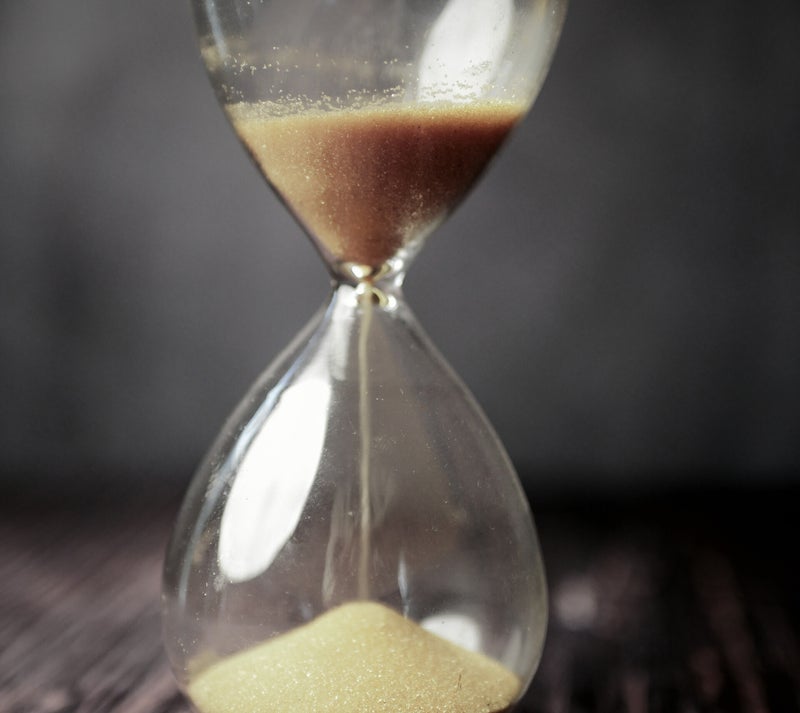 old fasion watch shoing dormant company