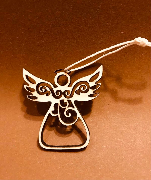 Kerst engel met krullen hout en ophang gat diverse maten