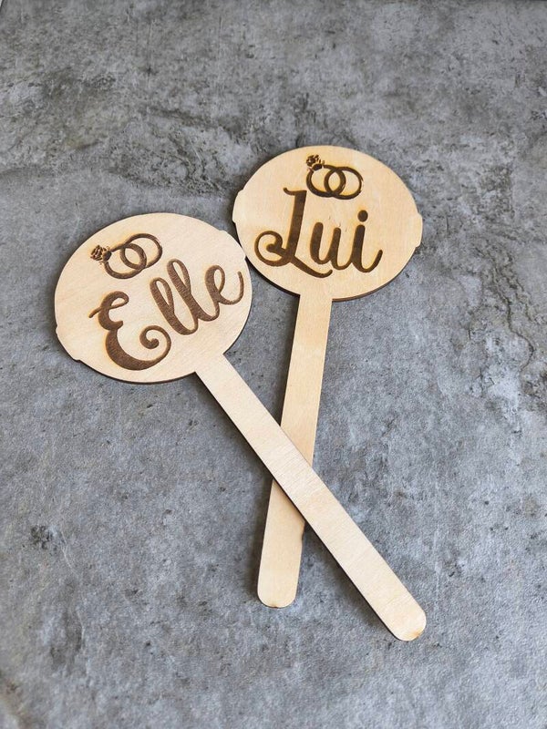 Pancarte en bois "Lui et elle" pour mariage