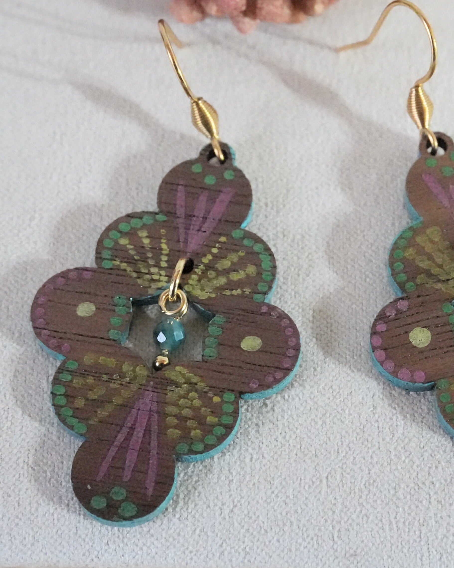 handbemalter Holzohrring