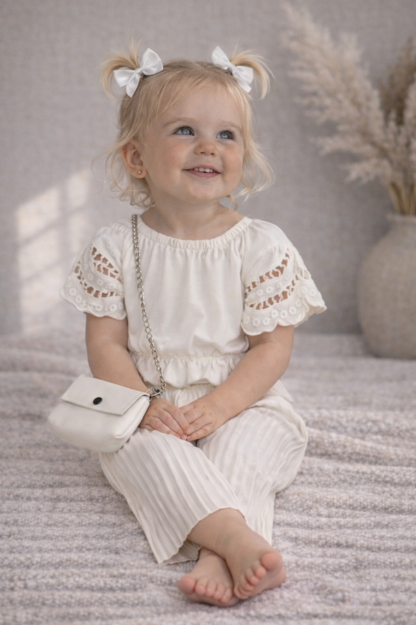 Beige 3-delig setje met top, plissé broek & tasje