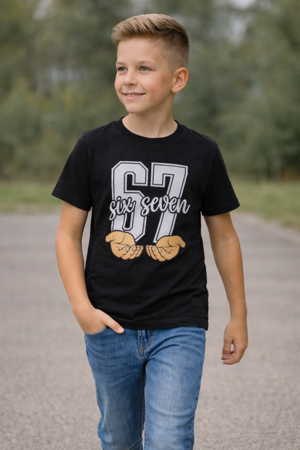 6 7 T-shirt Zwart