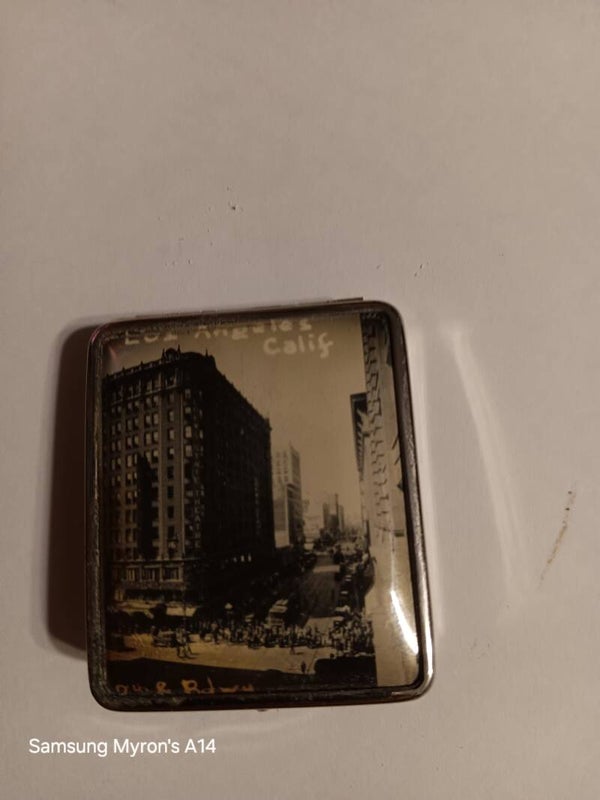 CLOT004 DTLA Rouge Metal Makeup Compact