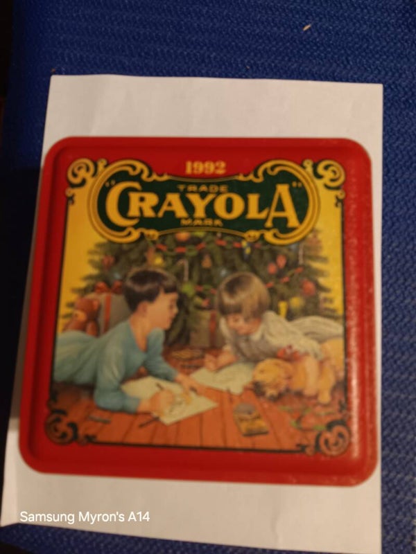 CRAY001 Crayola Crayon Tin