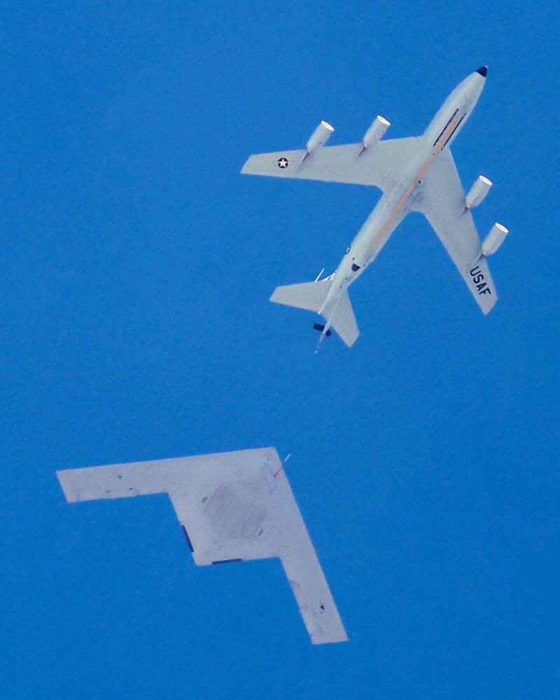 Northrop Grumman B-21 Raider Flight Refueling Testing