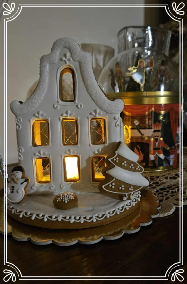 Gingerbread Table Ornament