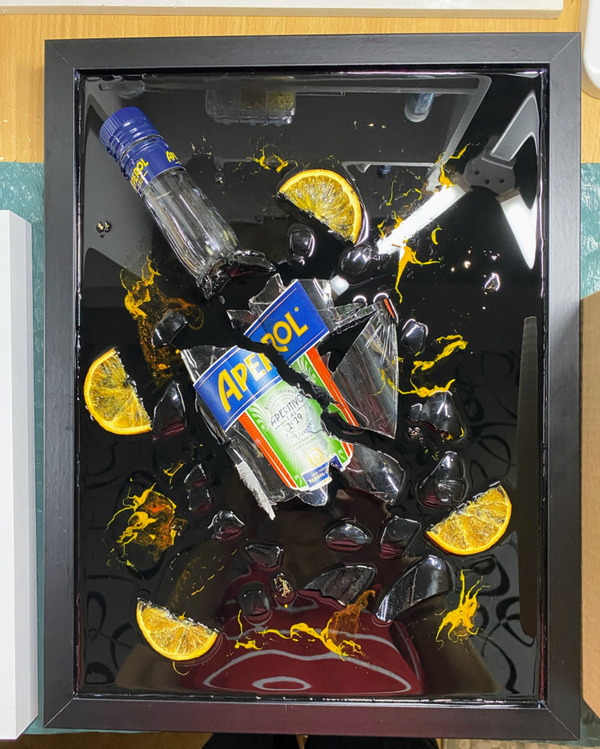 Sofortkauf Broken Bottle Art Aperol Bild aus Epoxidharz Gr. M und L