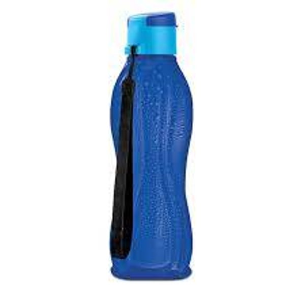 Botella para agua 750 ml Tupperware tapa hermética