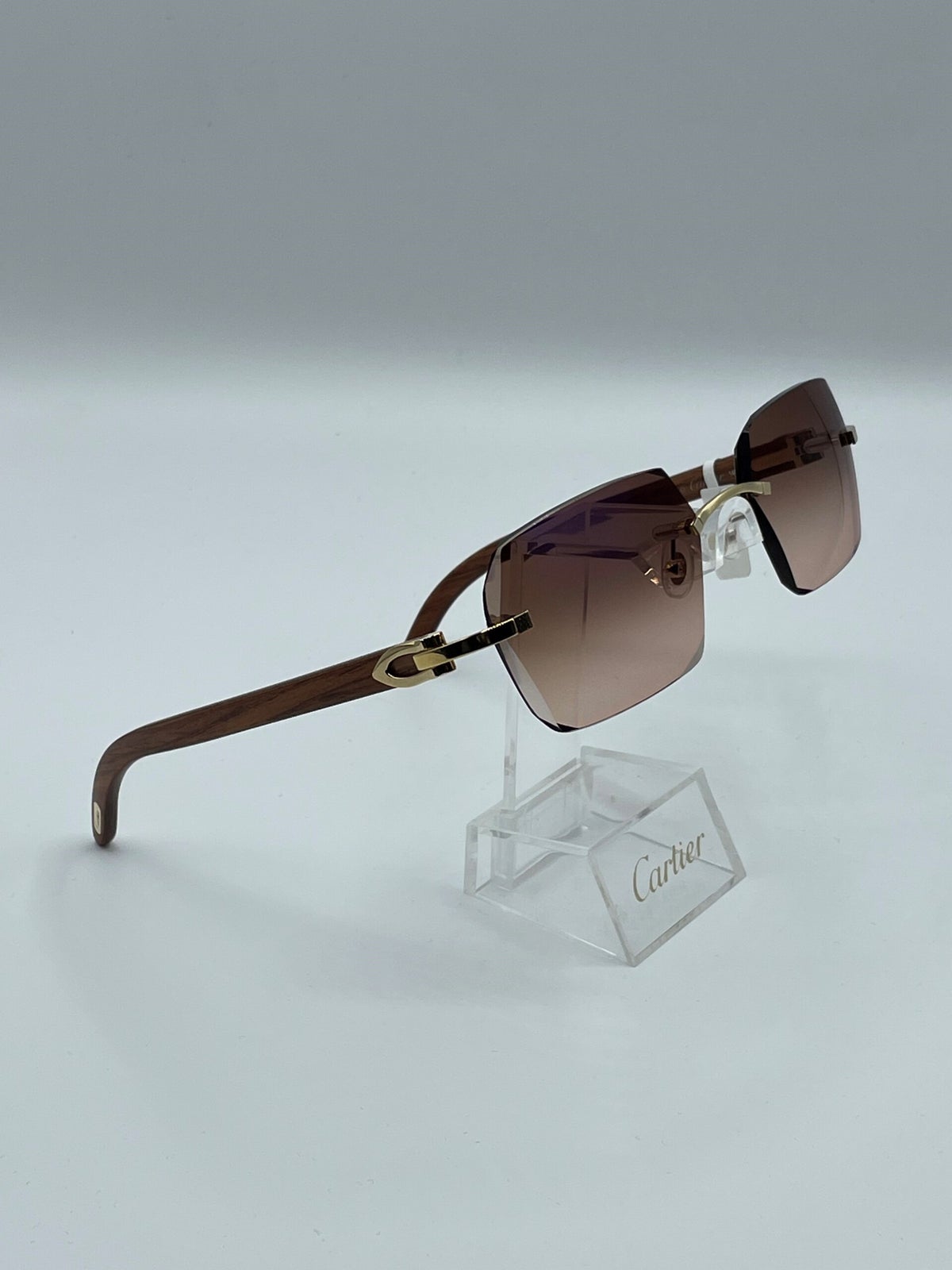 Cartier bril hout CT0052O Peter Akkerman Eyefashion Cartierspecialist Cartier bril hout CT0052O Peter Akkerman Eyefashion Cartierspecialist