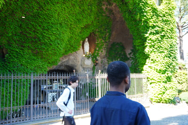 dsc01528-standard.jpg