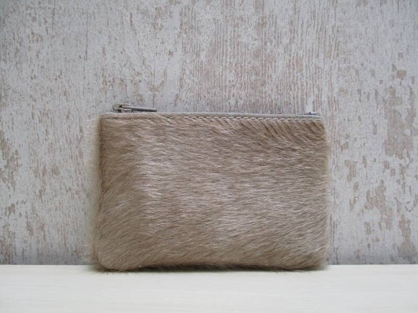Koeienhuid etui taupe 2