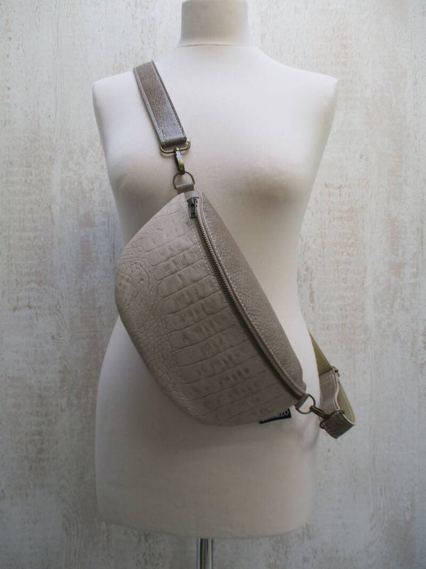 Taupe leren fanny pack / heuptas taupe croco