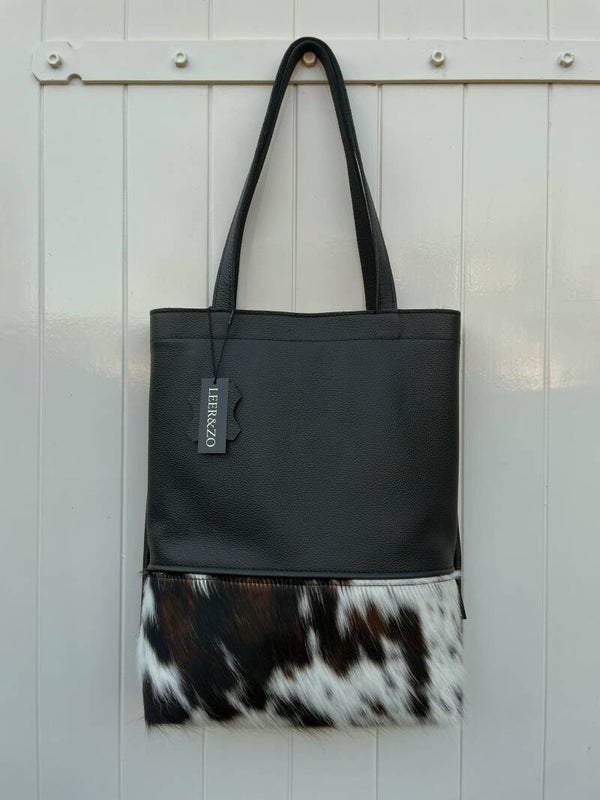 Zwart leren tote bag tricolor koeienhuid