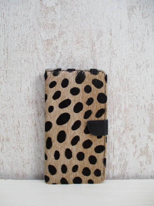 Bookcases iPhone 12 Pro Max dalmatiër
