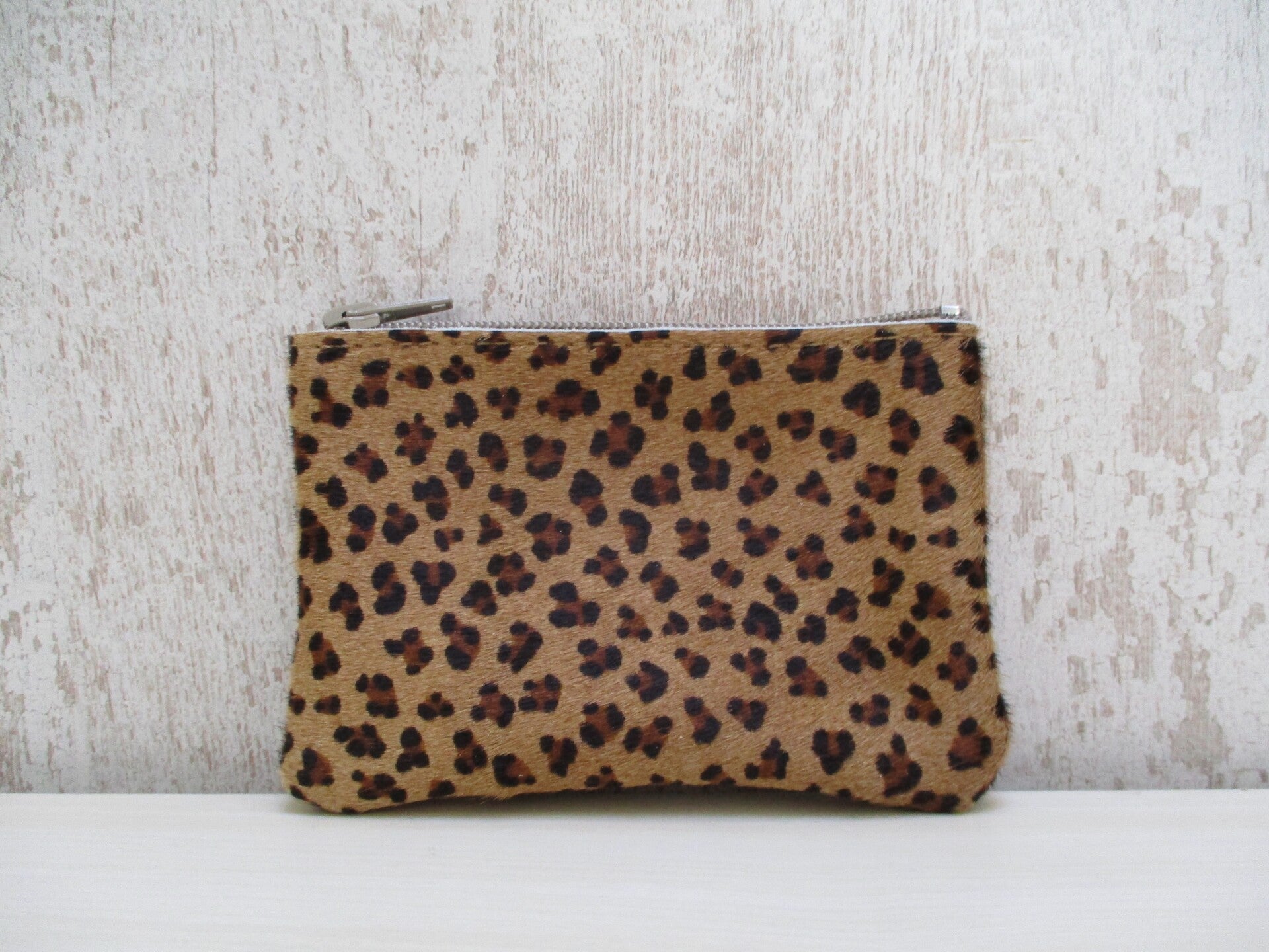koeienhuid etui luipaard mini
