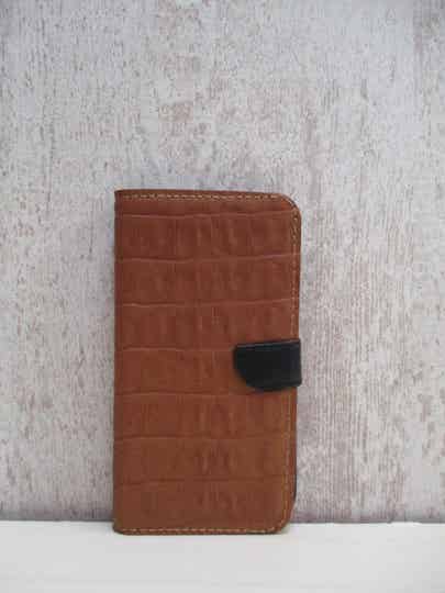 Bookcases iPhone 11 Pro Max cognac croco