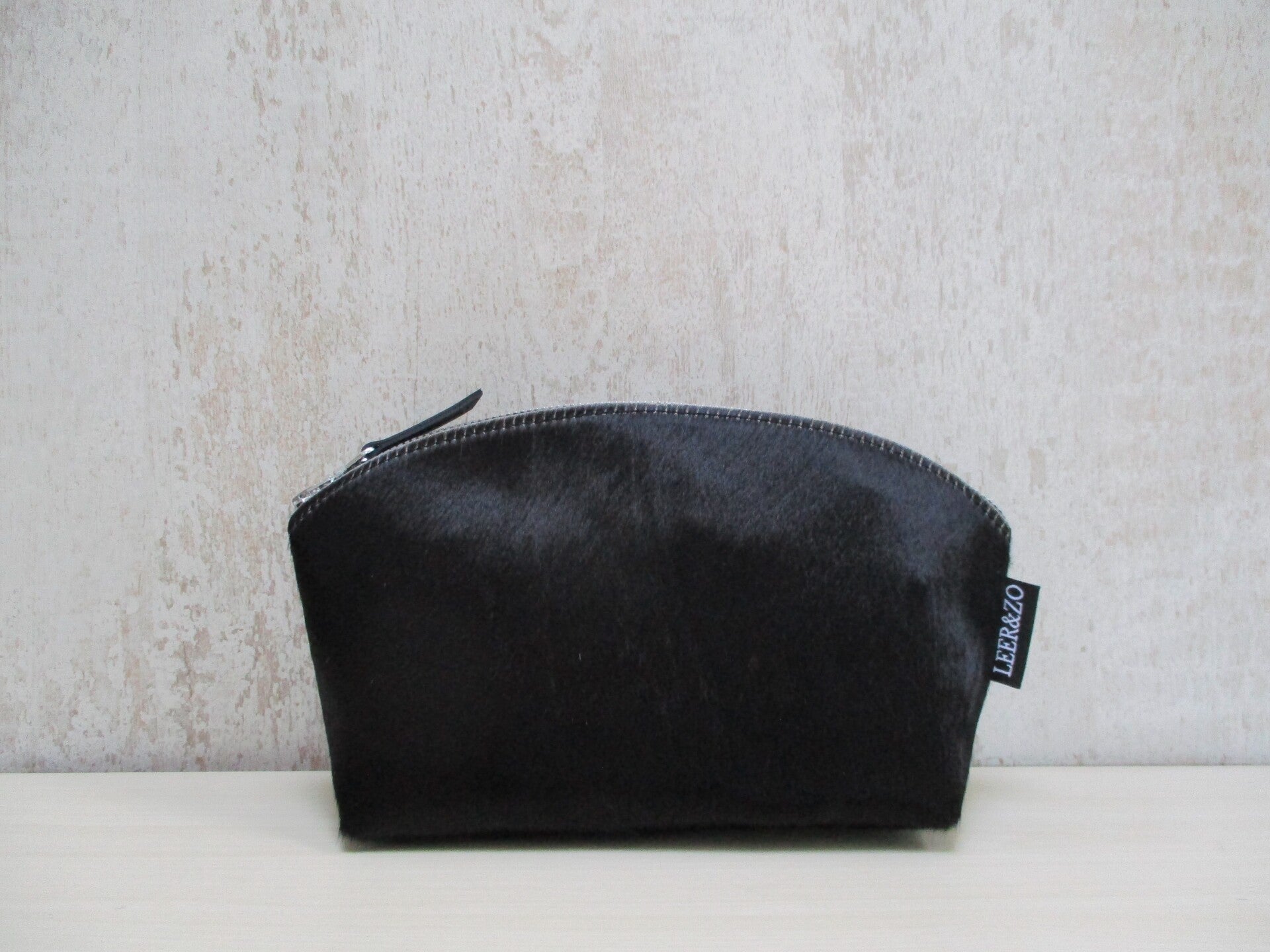 Koeienhuid toilettas zwart koeienhuid