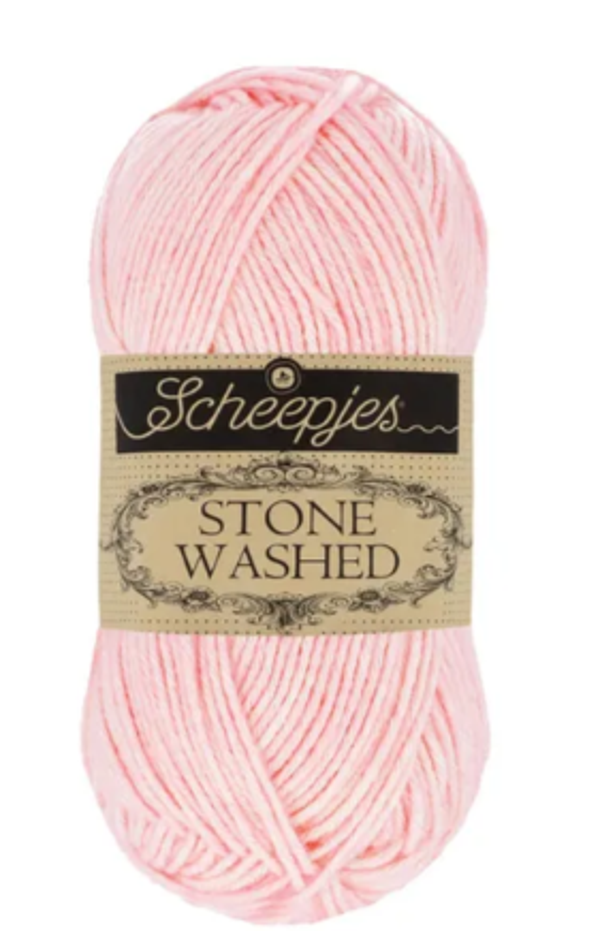 Scheepjes Stone washed 820 rose quartz