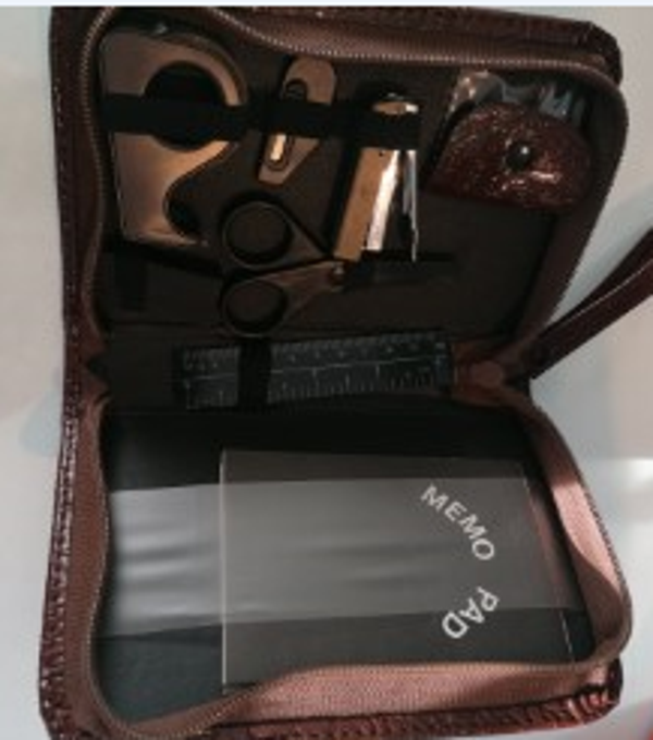 Bureauset etui