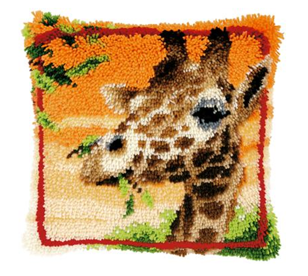 knoopkussen etende giraf