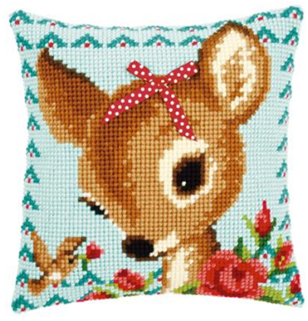 kruissteekkussen hertje met strik