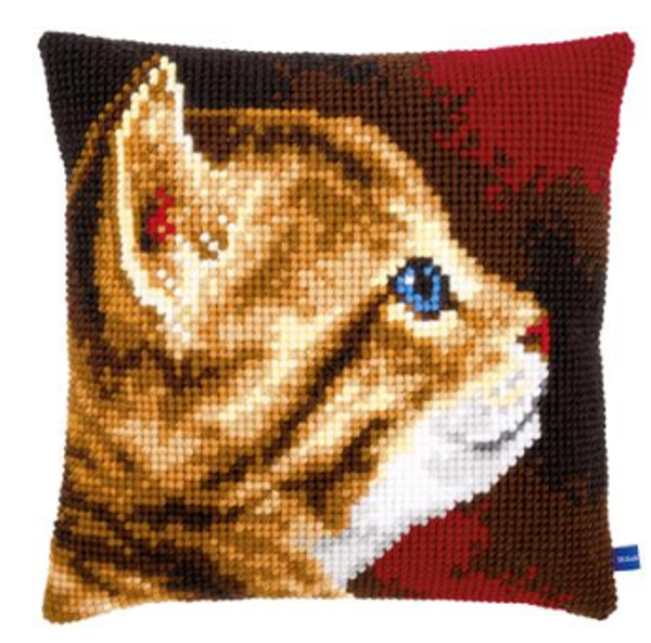 kruissteekkussen kitten