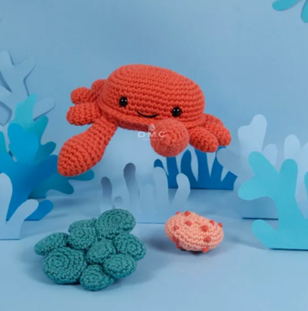 DMC Amigurumi kit Krab