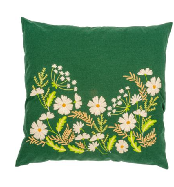 Borduurpakket kussen met witte bloemen