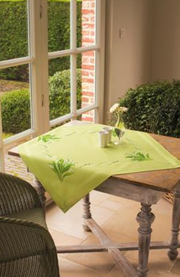 Borduurpakket tafelkleed meiklokjes