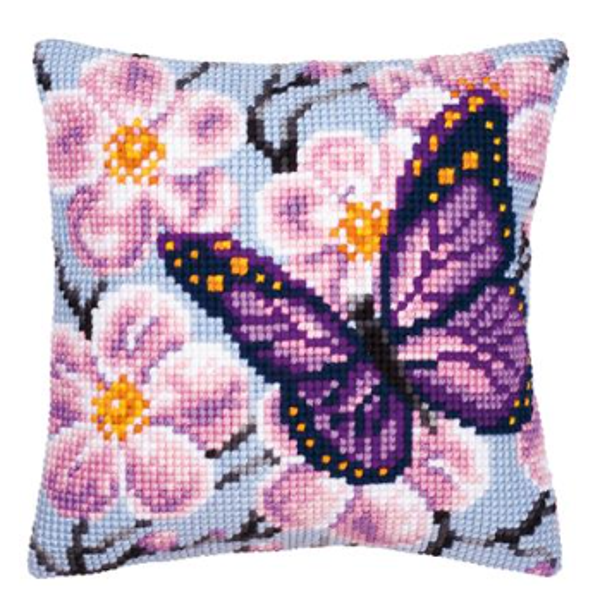 kruissteekkussen paarse vlinder
