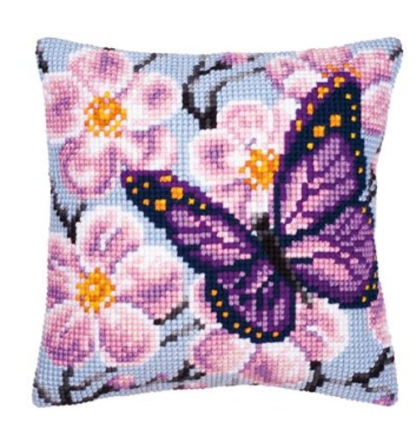 kruissteekkussen paarse vlinder