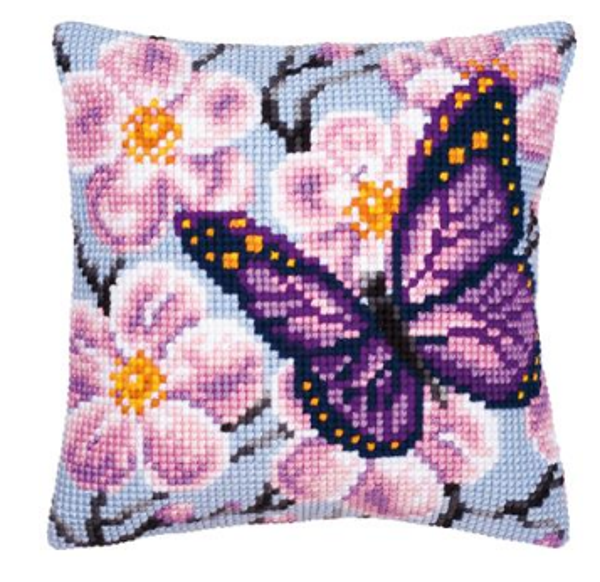 kruissteekkussen paarse vlinder
