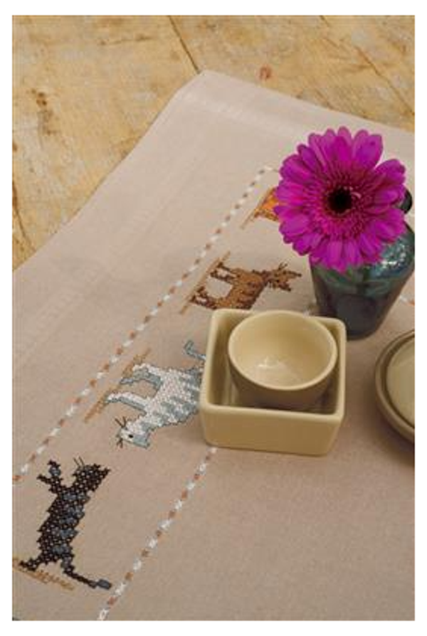 borduurpakket tafelkleed speelse katten