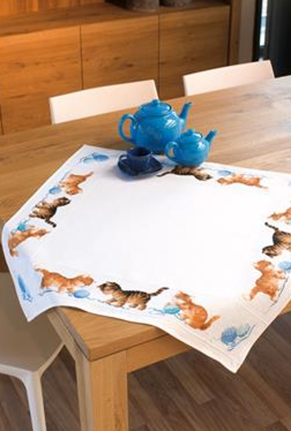 Aida tafelkleed kit Spelende poezen