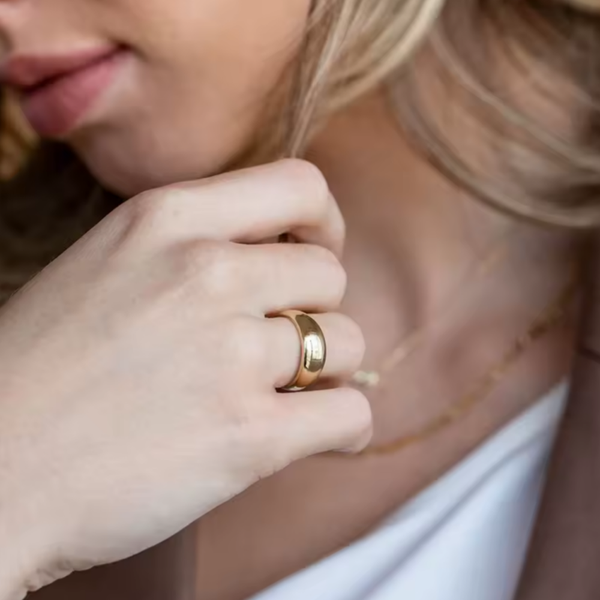 Eenvoudige brede ring