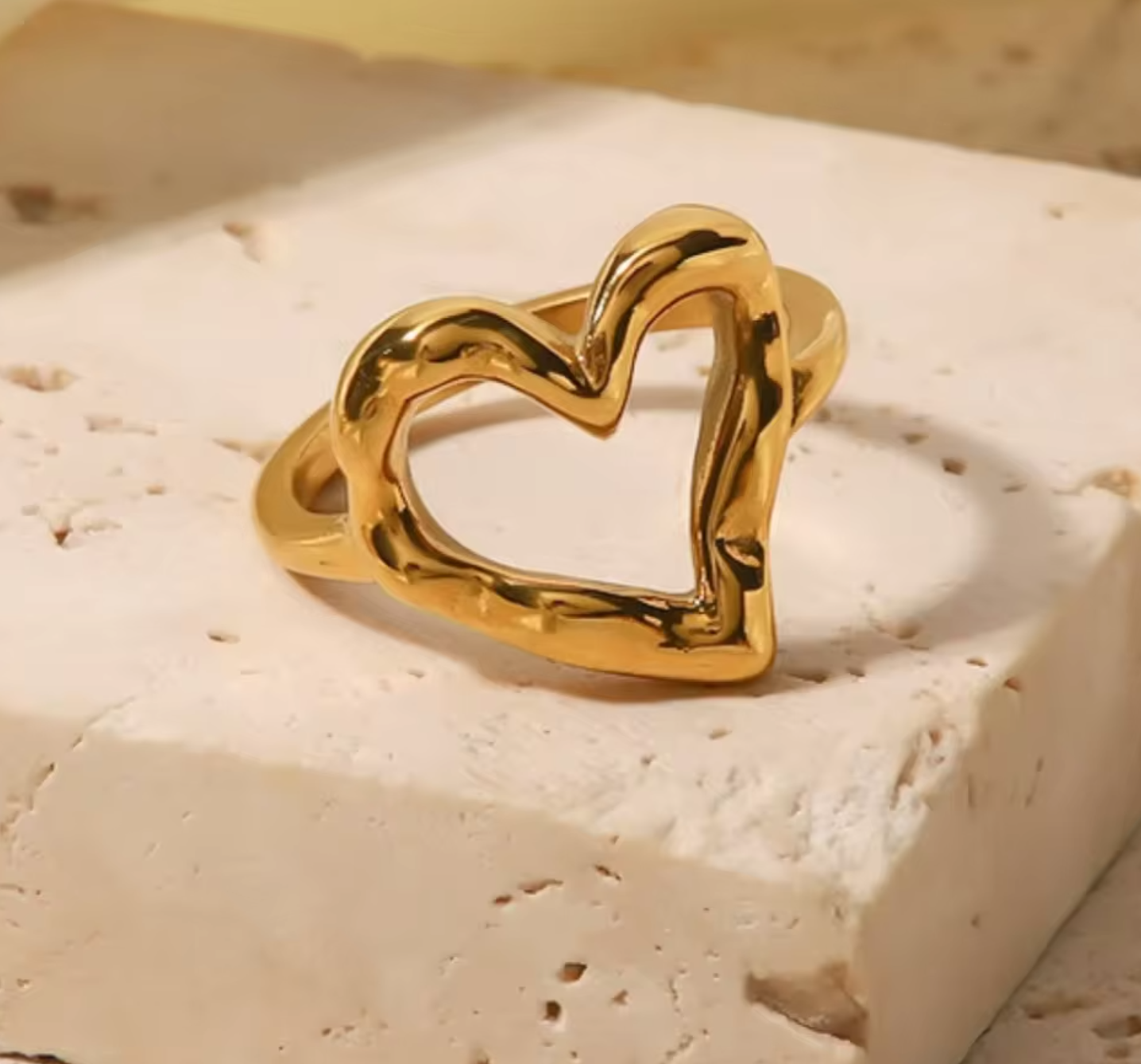 Hart statement ring