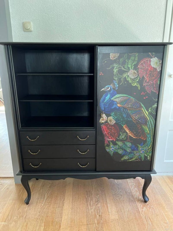 Prachtige Queen Ann kast