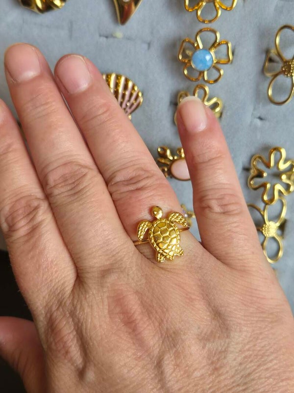 Beachy Turtle Ring