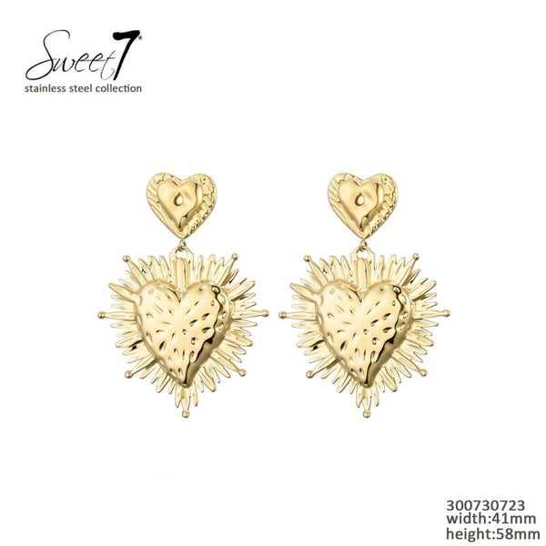 Grand Amour Earrings