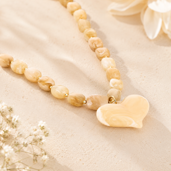 Nahla Bead Heart Necklac